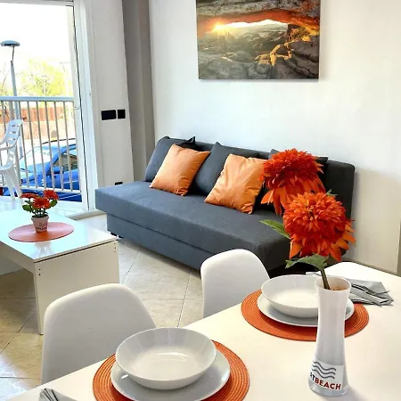 Apartbeach Fluromar Relax Y Climatizado *