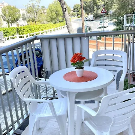 Apartbeach Fluromar Relax Y Climatizado 公寓 萨洛
